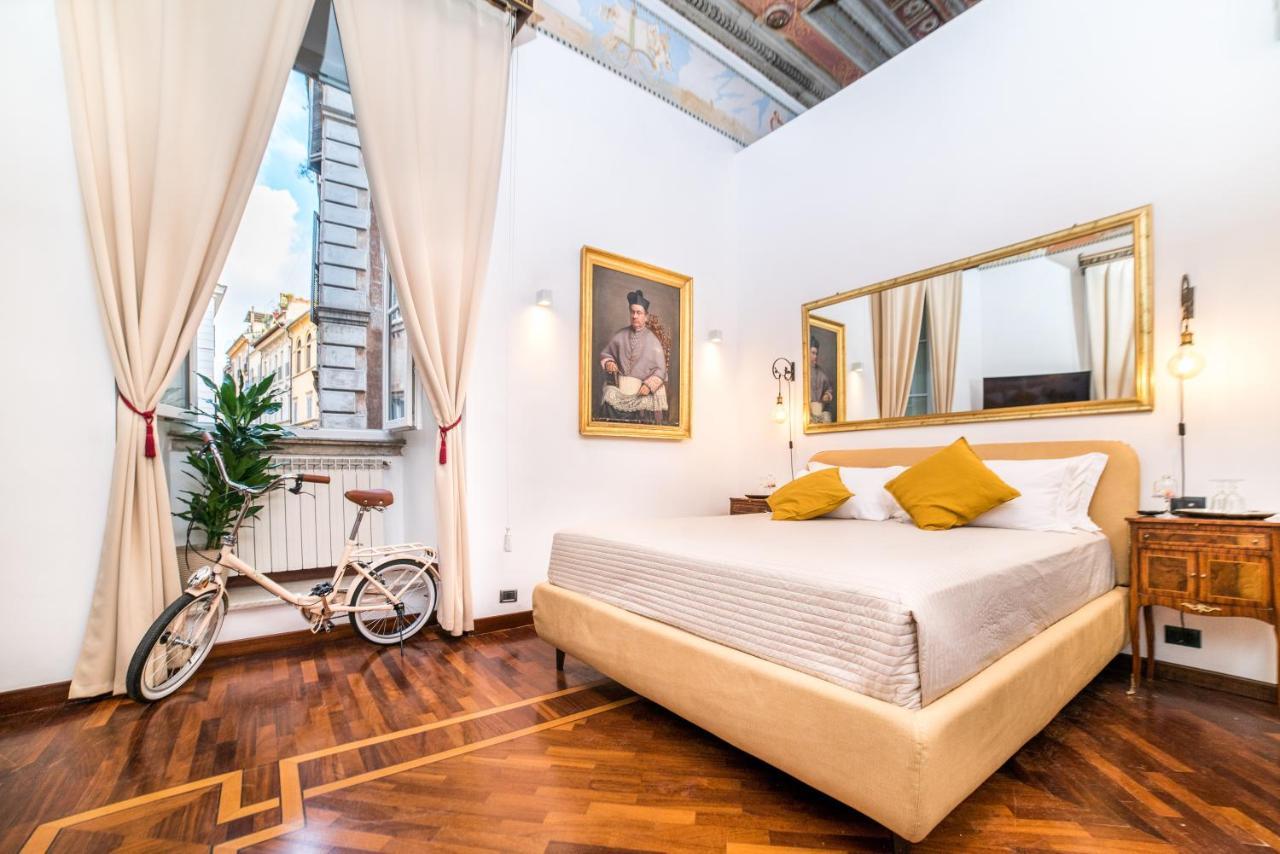 Palazzo Del Duca Piazza Navona Guest House Рим Екстер'єр фото