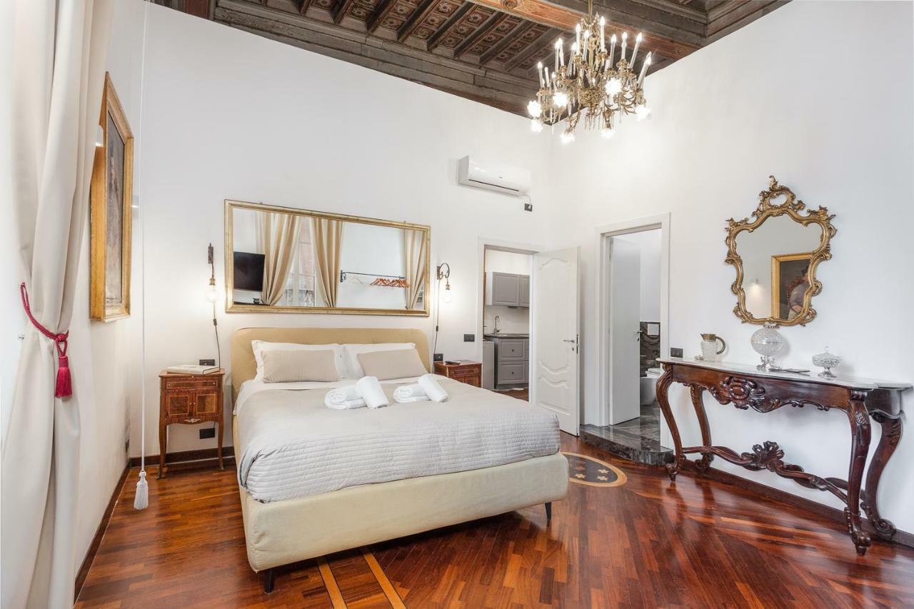 Palazzo Del Duca Piazza Navona Guest House Рим Екстер'єр фото
