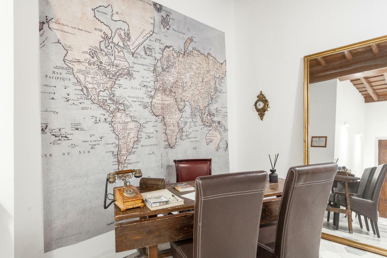 Palazzo Del Duca Piazza Navona Guest House Рим Екстер'єр фото
